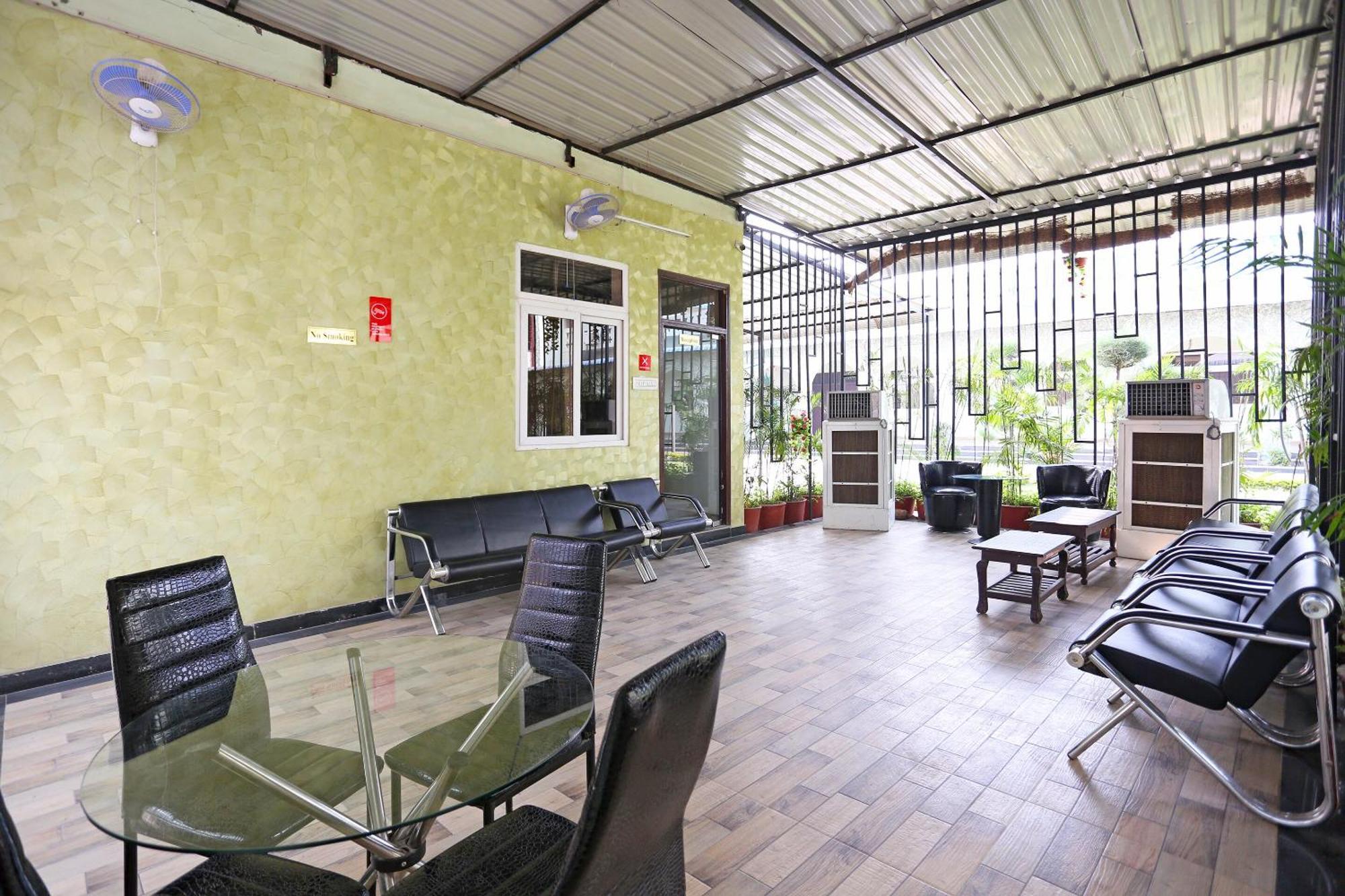 Hotel O Radhika Resort Kota  Εξωτερικό φωτογραφία